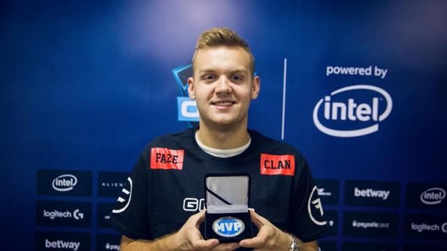 Spirit对G2：2024完美世界上海Major：欧洲RMR B的比赛预测和分析