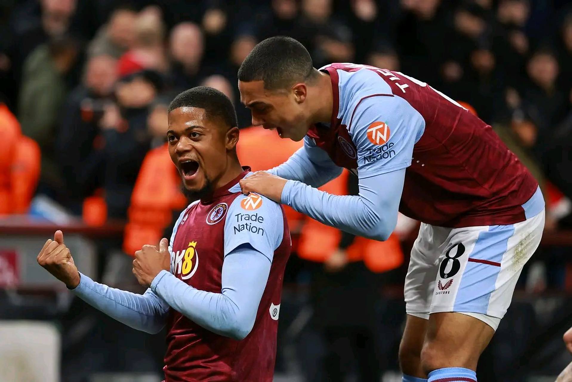 英雄联盟S12病情更新，RNG几乎全队中招只能线上参赛